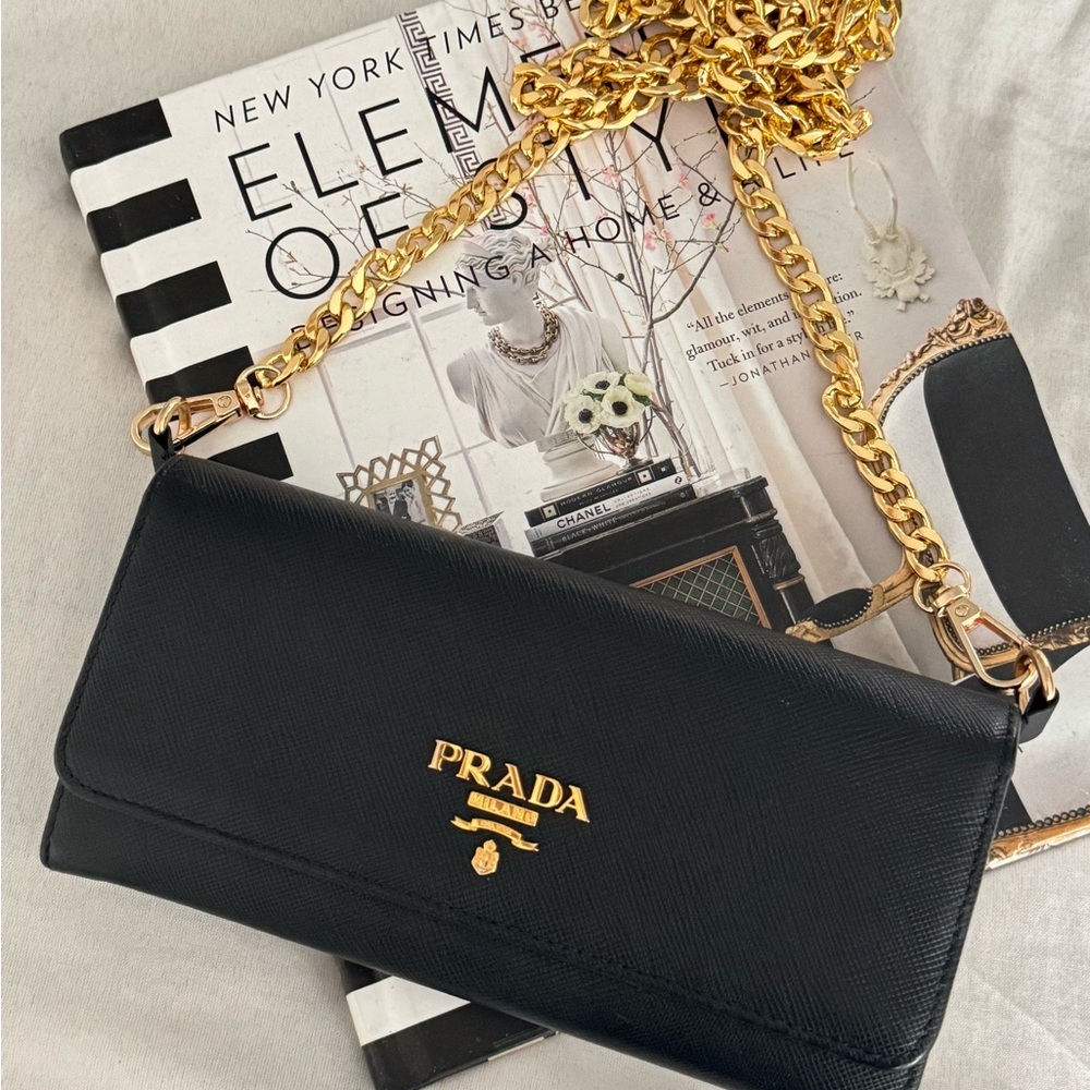 Prada Black Leather Chain crossbody bag wallet on chain - Picture 4 of 14